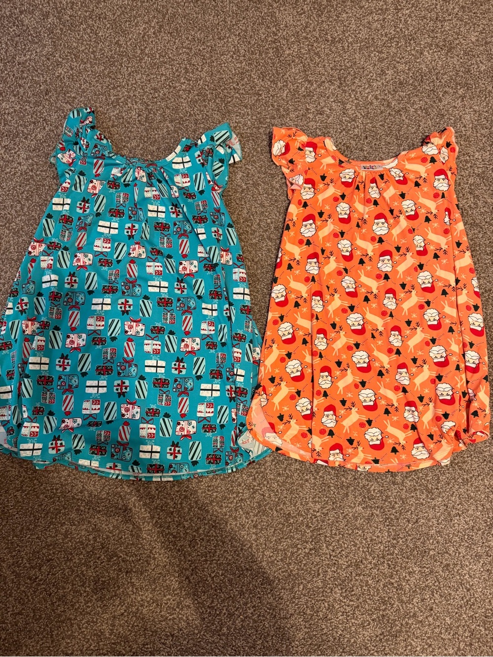 Girls Holiday Print Flutter Sleeve Dresses